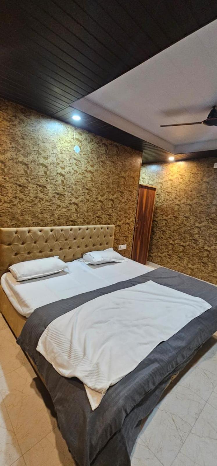 Hotel Mussoorie Gold Mary Ngoại thất bức ảnh