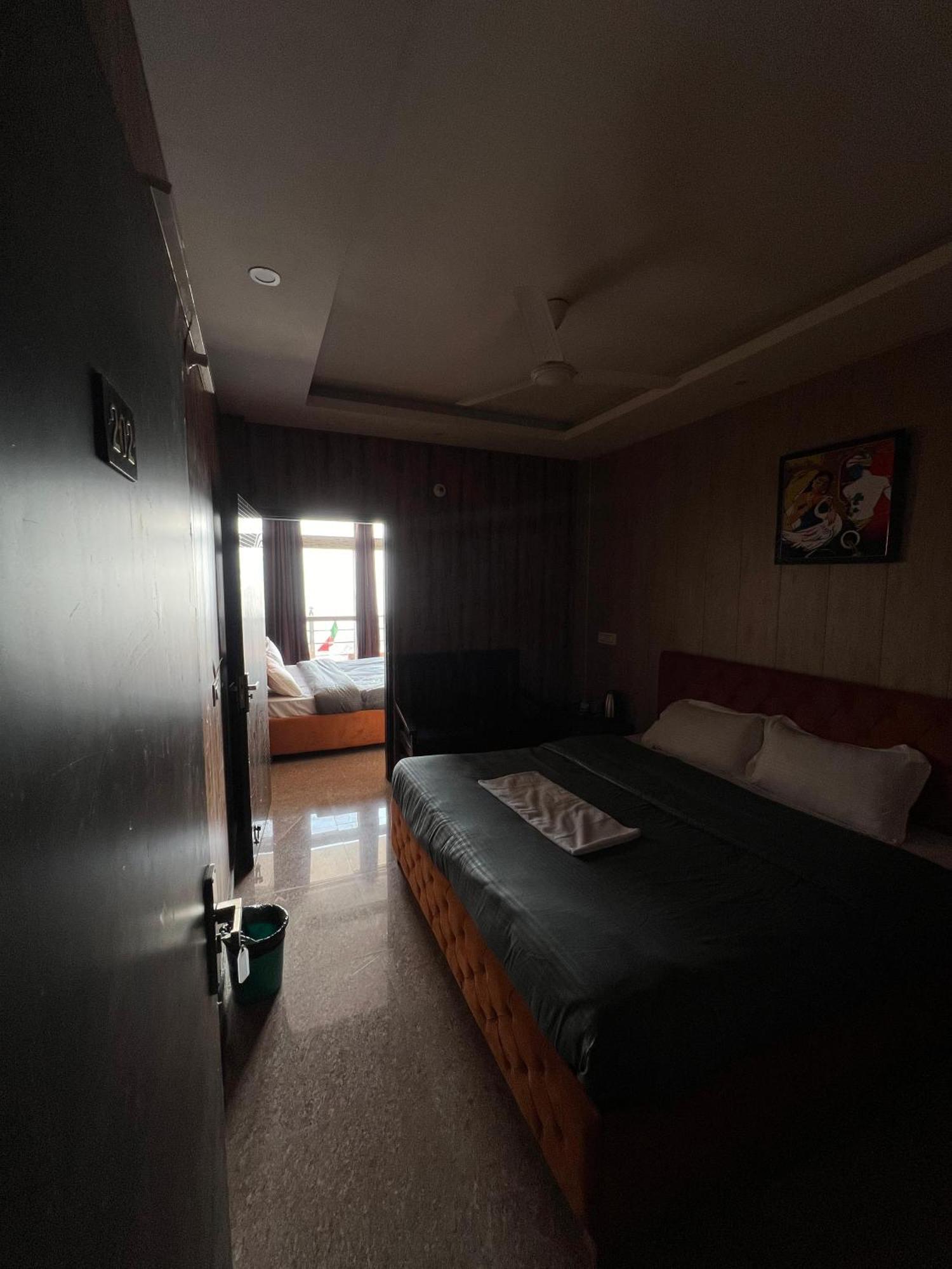 Hotel Mussoorie Gold Mary Phòng bức ảnh